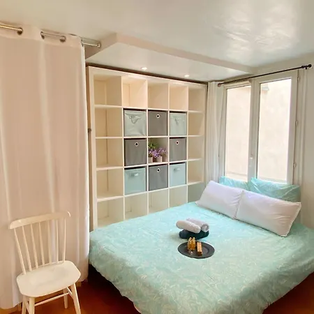 Poetic - Cozy In 2nd Parigi